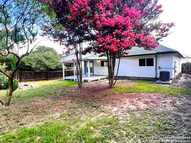 7906 Swindow Circle, Converse, Texas image 15