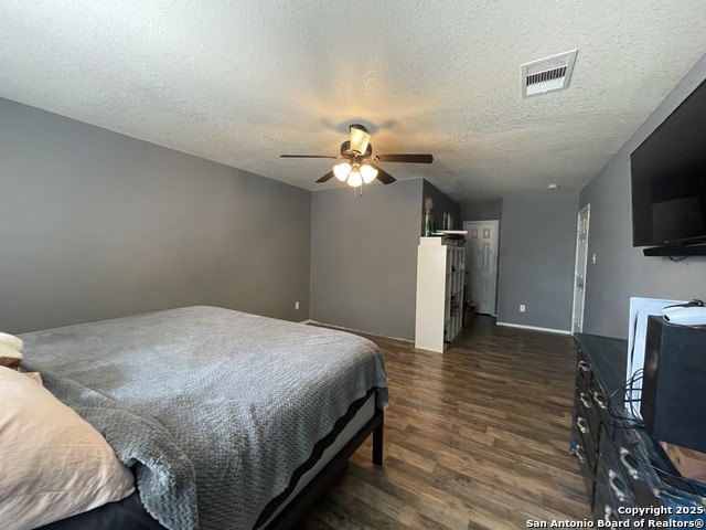 5927 Ironmill, Converse, Texas image 9