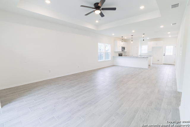 811 N Polk, Beeville, Texas image 13