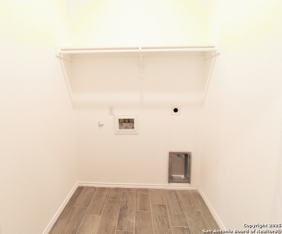 811 N Polk, Beeville, Texas image 19