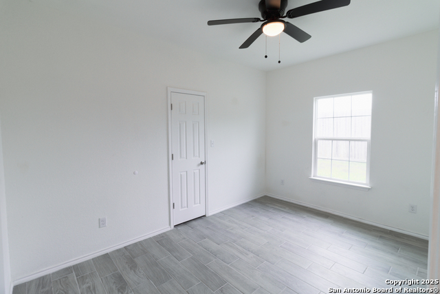 811 N Polk, Beeville, Texas image 27