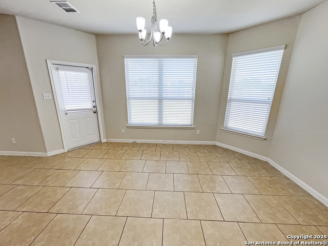 8915 Palmetto Park, Converse, Texas image 13