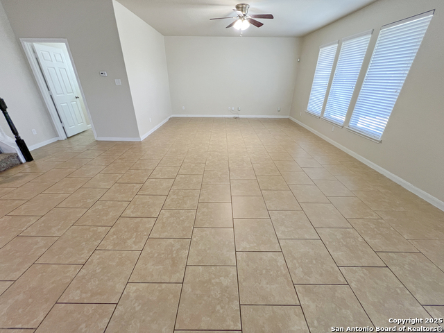 8915 Palmetto Park, Converse, Texas image 17
