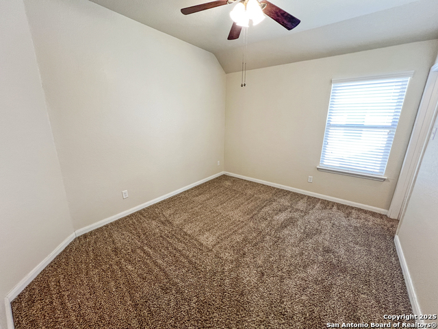 8915 Palmetto Park, Converse, Texas image 29