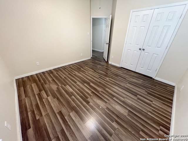 8915 Palmetto Park, Converse, Texas image 33