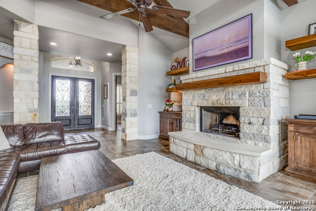 109 Towne View Circle, Boerne, Texas image 9