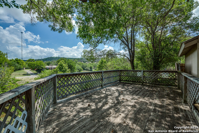 510 Lake, Kerrville, Texas image 12