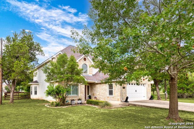 218 Deerwood, Bandera, Texas image 1