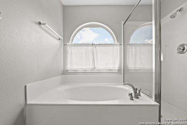8838 Feather Trl, Helotes, Texas image 28
