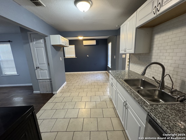 272 Weatherby Dr, Spring Branch, Texas image 7