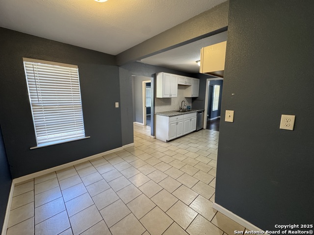 272 Weatherby Dr, Spring Branch, Texas image 9