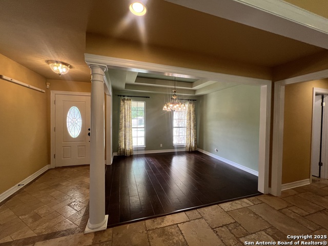 1622 Continental Dr, Pleasanton, Texas image 5