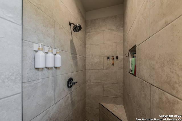 100 N Mahogany Path, La Vernia, Texas image 18