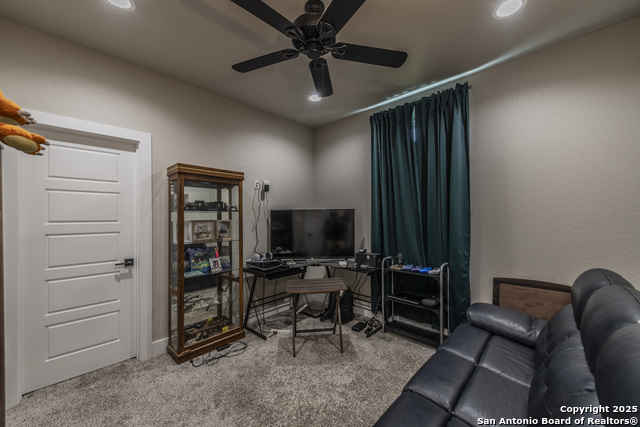 100 N Mahogany Path, La Vernia, Texas image 27