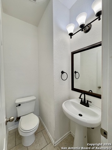 9842 Common Law, Converse, Texas image 13