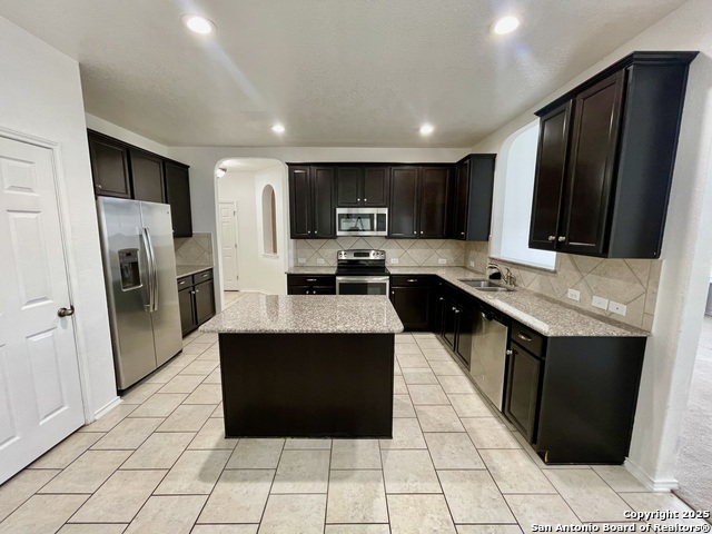 9842 Common Law, Converse, Texas image 9