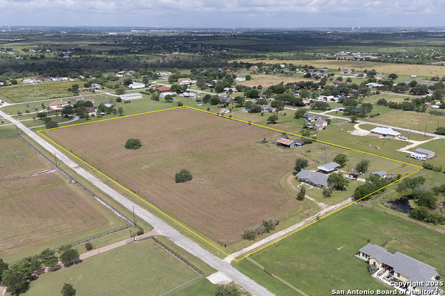 200 Brisco, Marion, Texas image 1