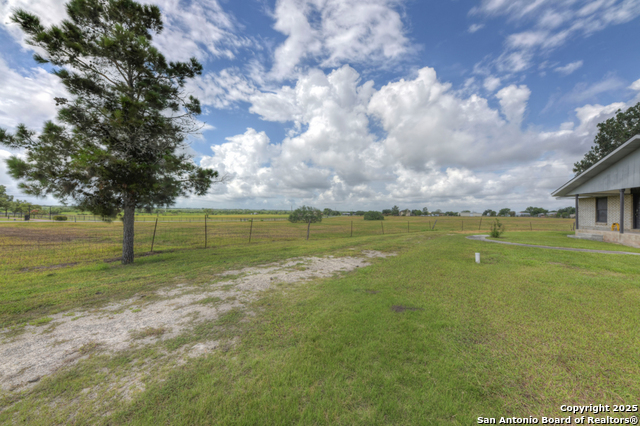 200 Brisco, Marion, Texas image 4