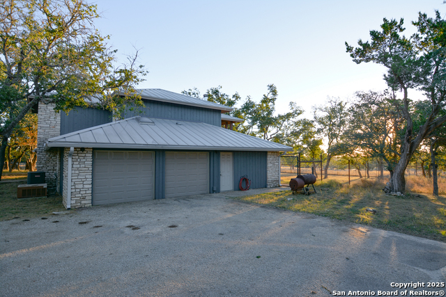 777 Black Jack Aly, Kerrville, Texas image 37