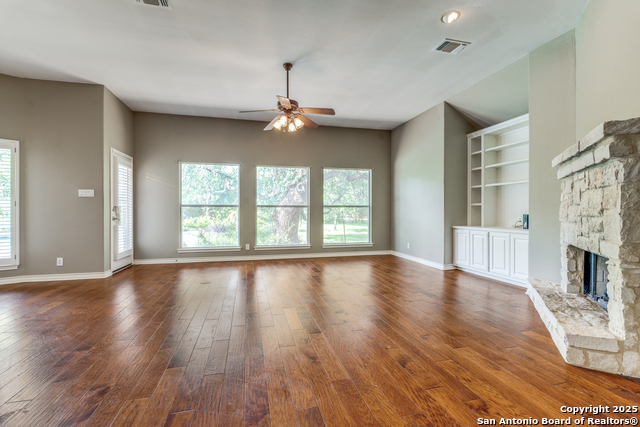 8520 Fair Oaks, Boerne, Texas image 14