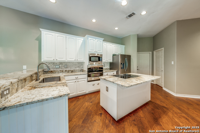 8520 Fair Oaks, Boerne, Texas image 17
