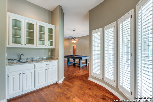 8520 Fair Oaks, Boerne, Texas image 20