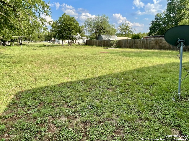 406 Hackberry, Bandera, Texas image 23