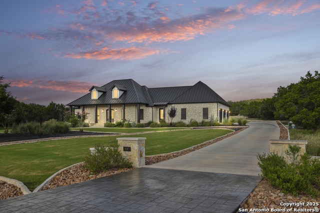 1687 Noble Trl, Canyon Lake, Texas image 2