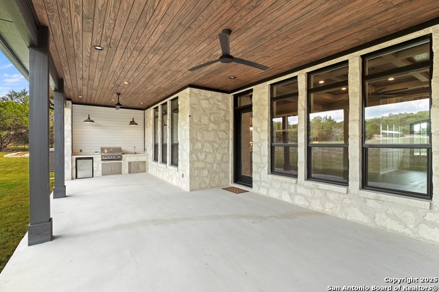1687 Noble Trl, Canyon Lake, Texas image 50