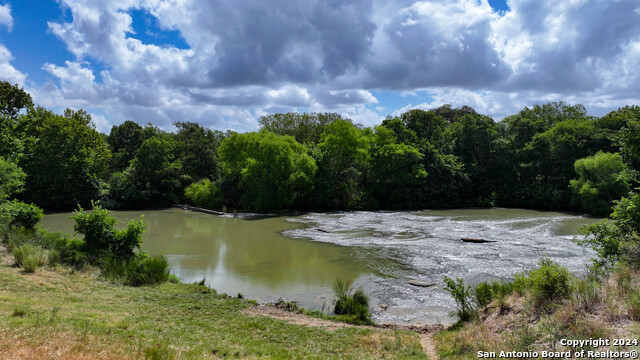 4279 Fm 791, Falls City, Texas image 11