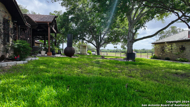 4279 Fm 791, Falls City, Texas image 12