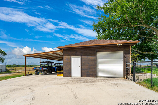 4279 Fm 791, Falls City, Texas image 25