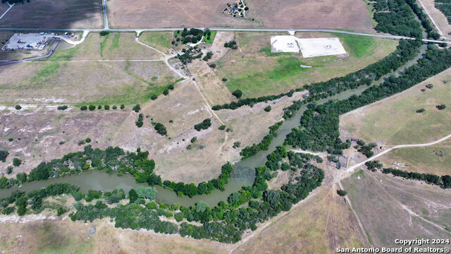4279 Fm 791, Falls City, Texas image 4