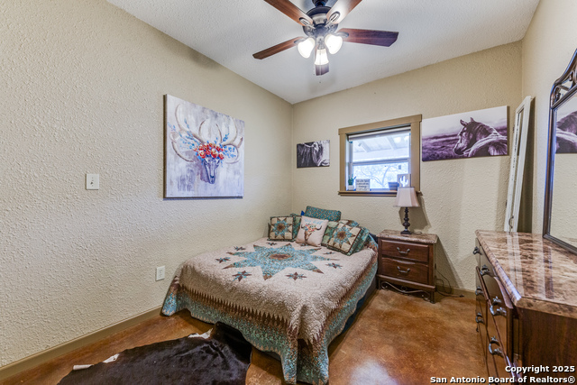 2217 County Road 412, Stockdale, Texas image 14