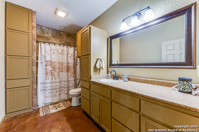 2217 County Road 412, Stockdale, Texas image 16