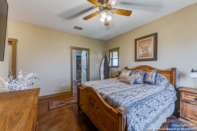 2217 County Road 412, Stockdale, Texas image 18