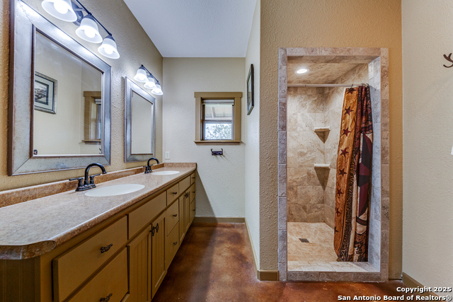 2217 County Road 412, Stockdale, Texas image 20