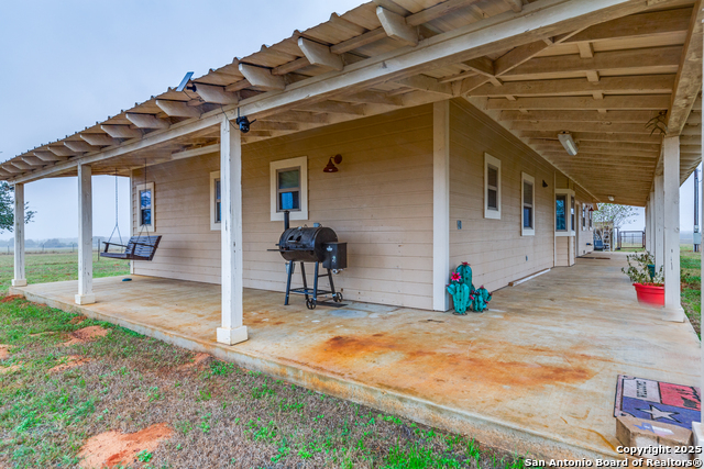 2217 County Road 412, Stockdale, Texas image 22