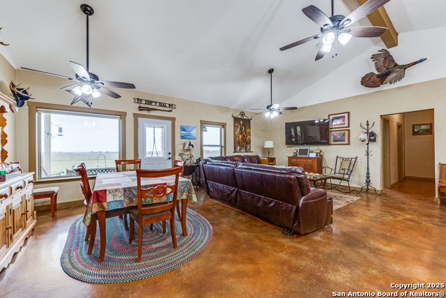 2217 County Road 412, Stockdale, Texas image 6