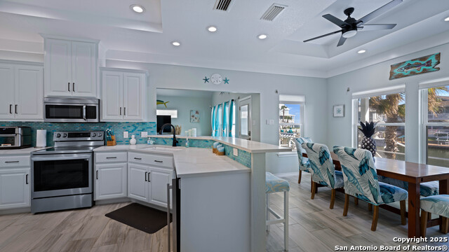 303 Square Rigger, Rockport, Texas image 13