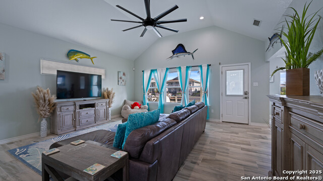 303 Square Rigger, Rockport, Texas image 14