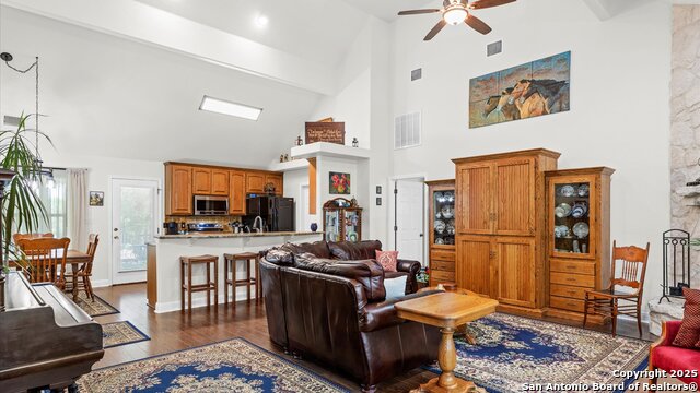 1200 Fulcher, Blanco, Texas image 9