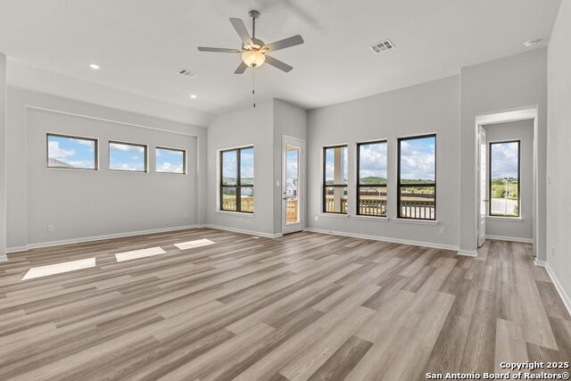 133 Heidi Hill, Castroville, Texas image 5