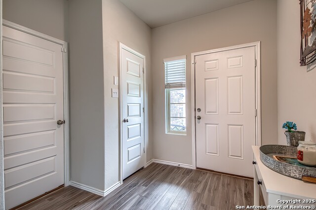 5429 Shasta Place, Saint Hedwig, Texas image 5