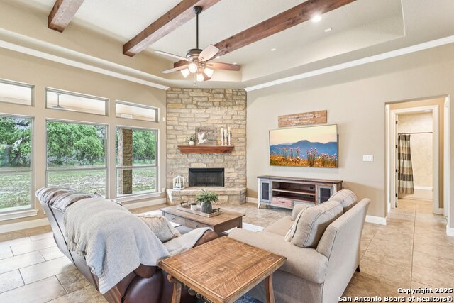 164 Abrego Lake, Floresville, Texas image 12