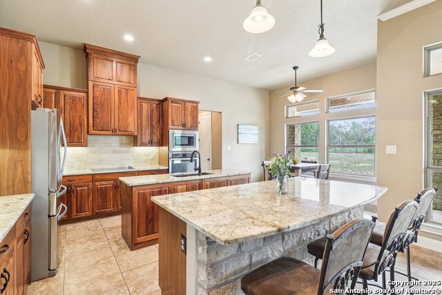 164 Abrego Lake, Floresville, Texas image 16