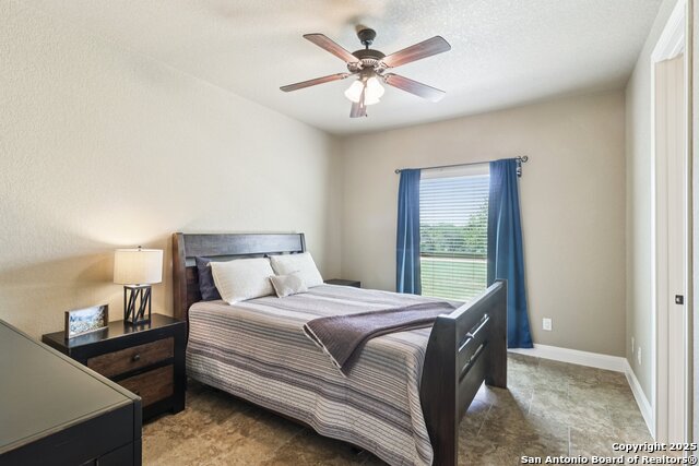 164 Abrego Lake, Floresville, Texas image 38