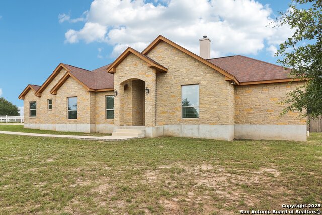 164 Abrego Lake, Floresville, Texas image 4