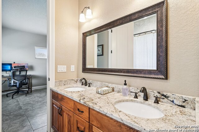 164 Abrego Lake, Floresville, Texas image 41