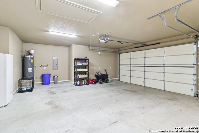 164 Abrego Lake, Floresville, Texas image 46